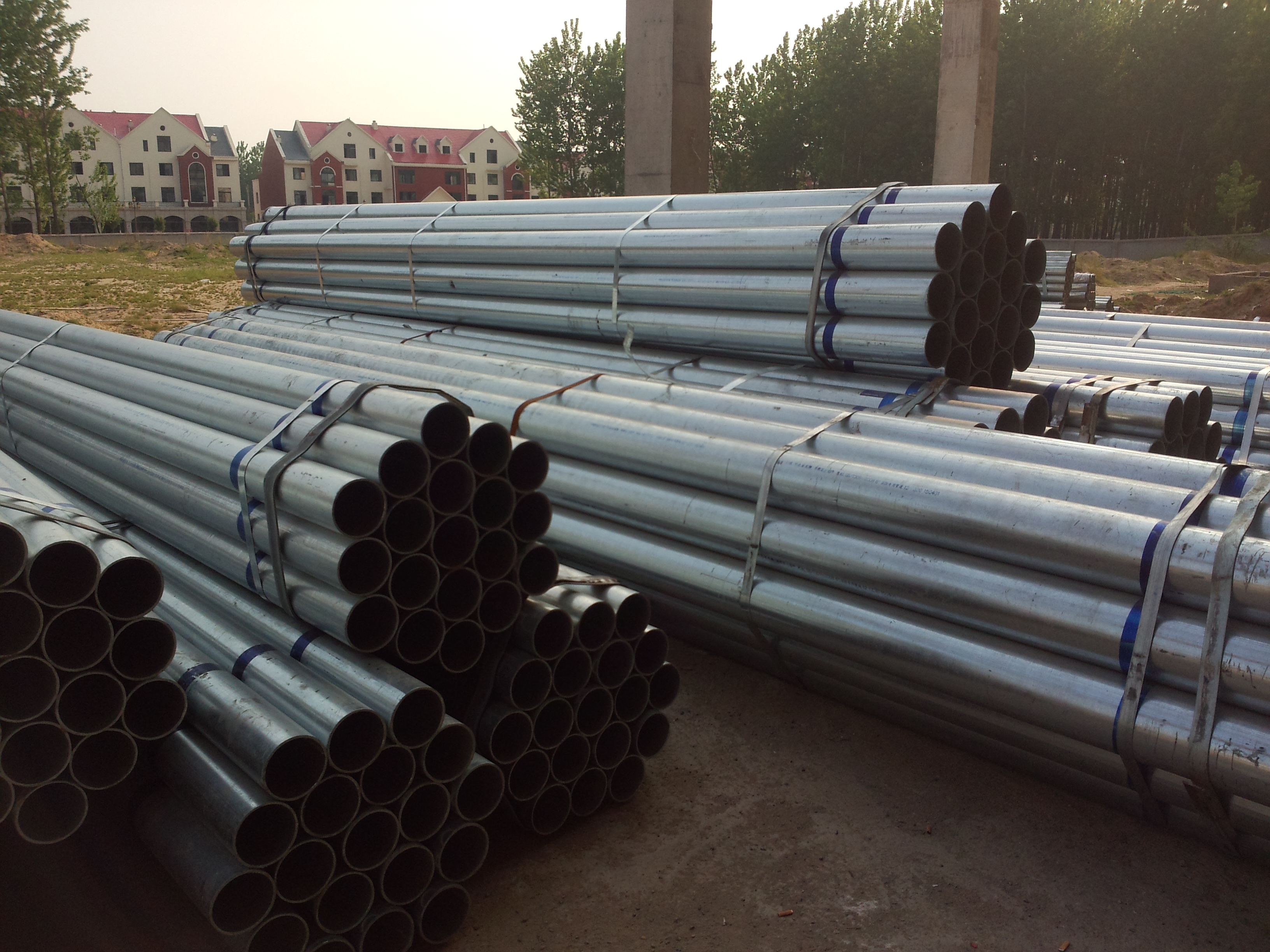 熱鍍鋅管的加工工藝和設備有什么